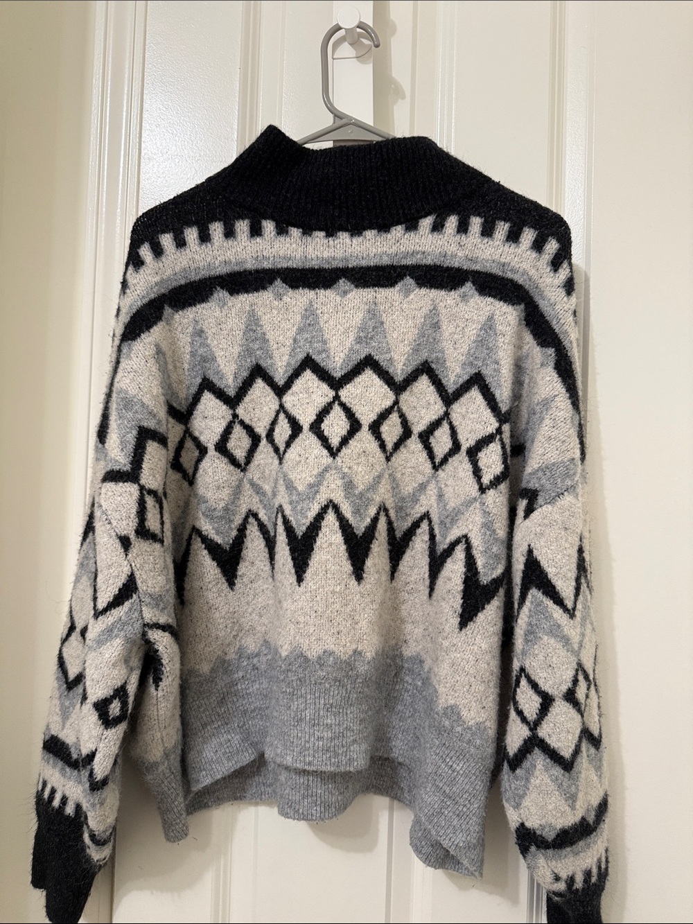 H&M Black & Light Gray Geometric Turtleneck Sweater